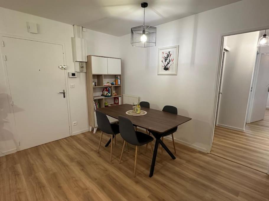 L Appartement Des Parcs Nantais サン・テルブラン エクステリア 写真